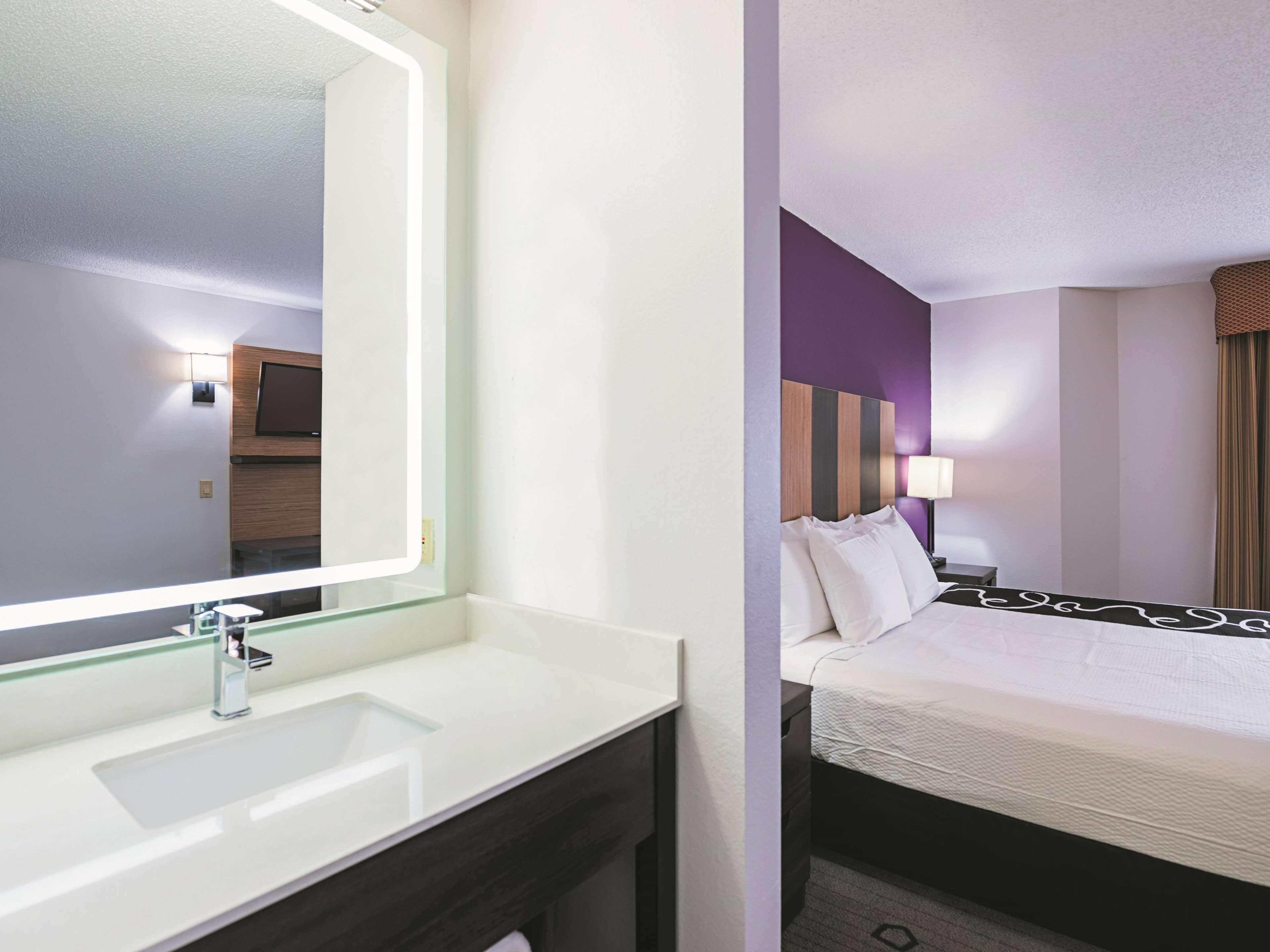 La Quinta By Wyndham Minneapolis Northwest Brooklyn Park Dış mekan fotoğraf